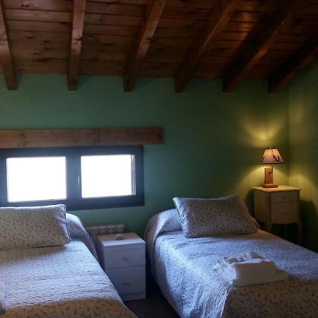 Apartamento Turistico Casas De Manuel La Pola de Gordon Extérieur photo