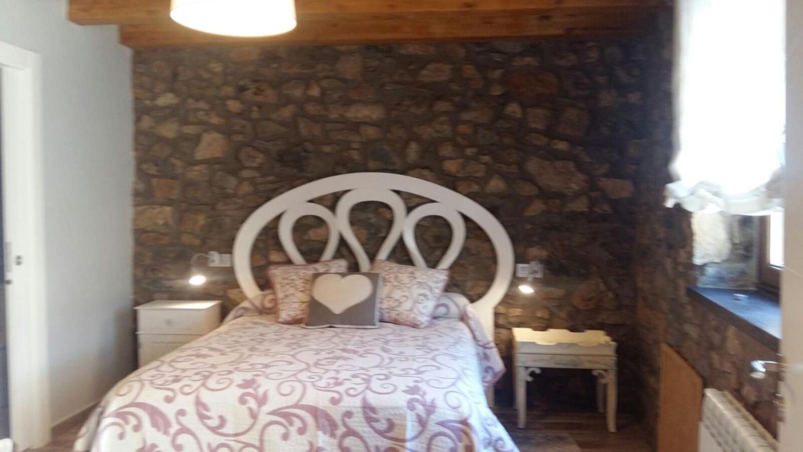 Apartamento Turistico Casas De Manuel La Pola de Gordon Extérieur photo