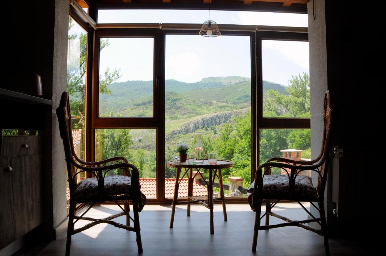 Apartamento Turistico Casas De Manuel La Pola de Gordon Extérieur photo