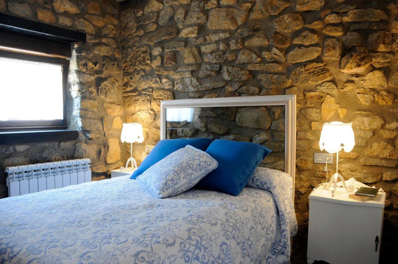 Apartamento Turistico Casas De Manuel La Pola de Gordon Extérieur photo